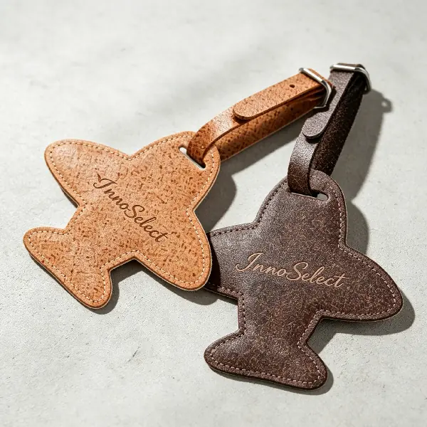 Sustainable luggage tag made by coffee grounds and cork